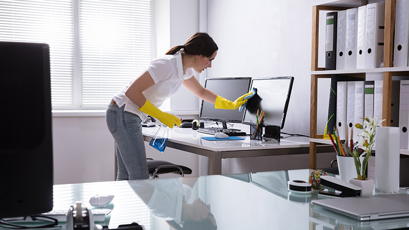 راهنمای کامل نظافت محل کار برای کارمندان | نظافت شرکت | نظافت اداره | نظافت راه پله و مشاعات ساختمان اداری | نظافتچی برای نظافت محل کار