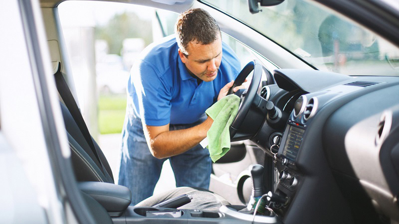 تمیزکردن خودرو - از بین بردن بوی بد ماشین