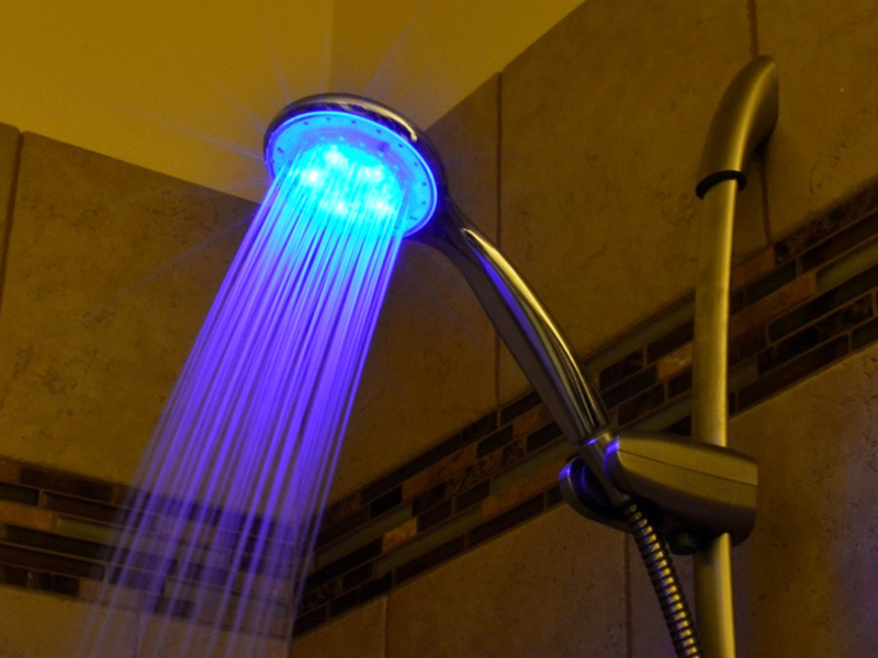 قیمت دوش لاکچری LED نور افشان با قابلیت تغییر رنگ مطابق دمای آب