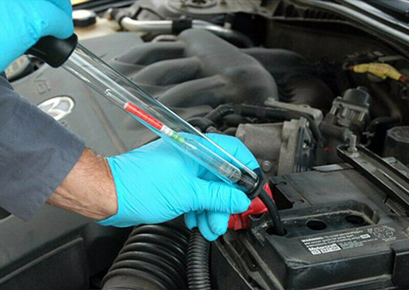 شما میتوانید به راحتی با ابزارهای مختلف نسبت به بررسی کردن میزان باطری خودرو اقدام‌ نمایید.
