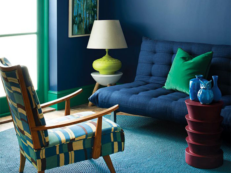 ترکیب رنگ در دکوراسیون داخلی اتاق خواب یکی از مهم‌ترین بخش‌های طراحی دکوراسیون منزل است. رنگ‌ها می‌توانند فضای اتاق خواب را به یک فضای آرامش‌بخش تبدیل کرده و کیفیت خواب‌ را بهبود بخشند.