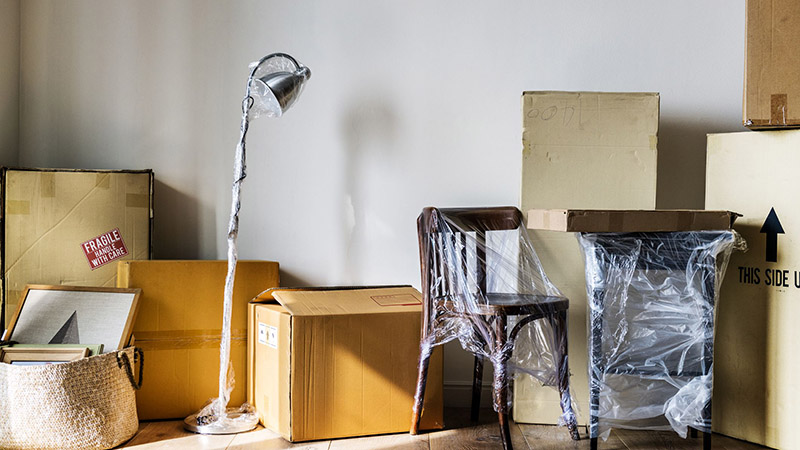 راهنمای بسته بندی مبلمان برای اثاث کشی و جابه‌جایی منزل